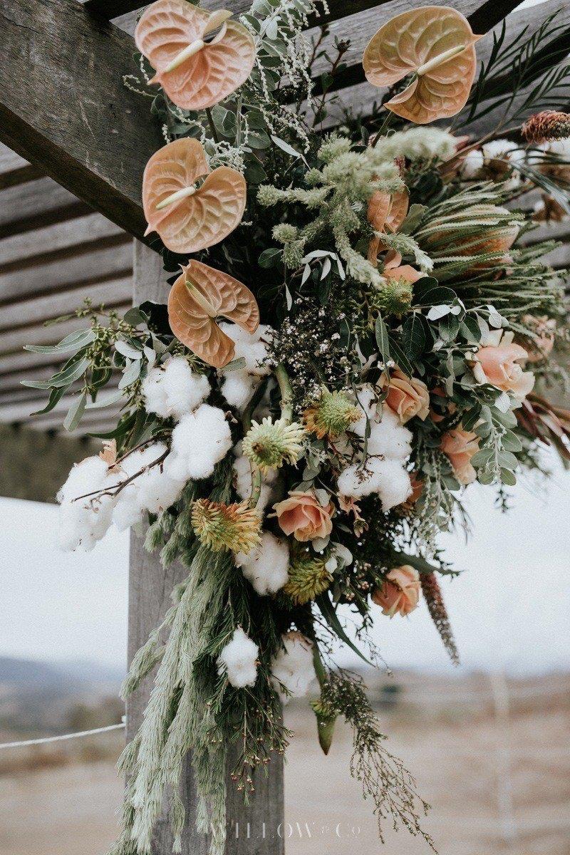 winter wedding flowers
